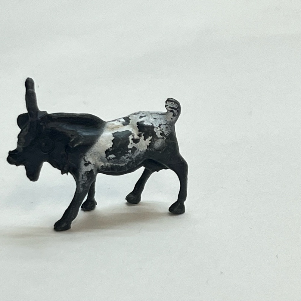 miniature plastic billy goat black‎ and white 1 inch farm dollhouse replacement